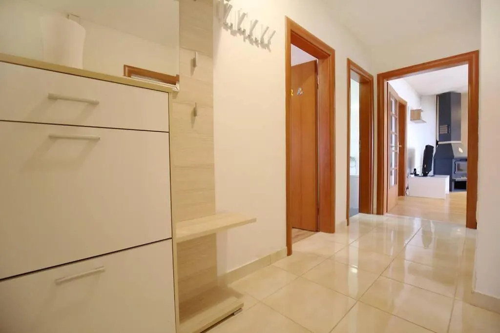 Apartment Apartman Lara Zadar