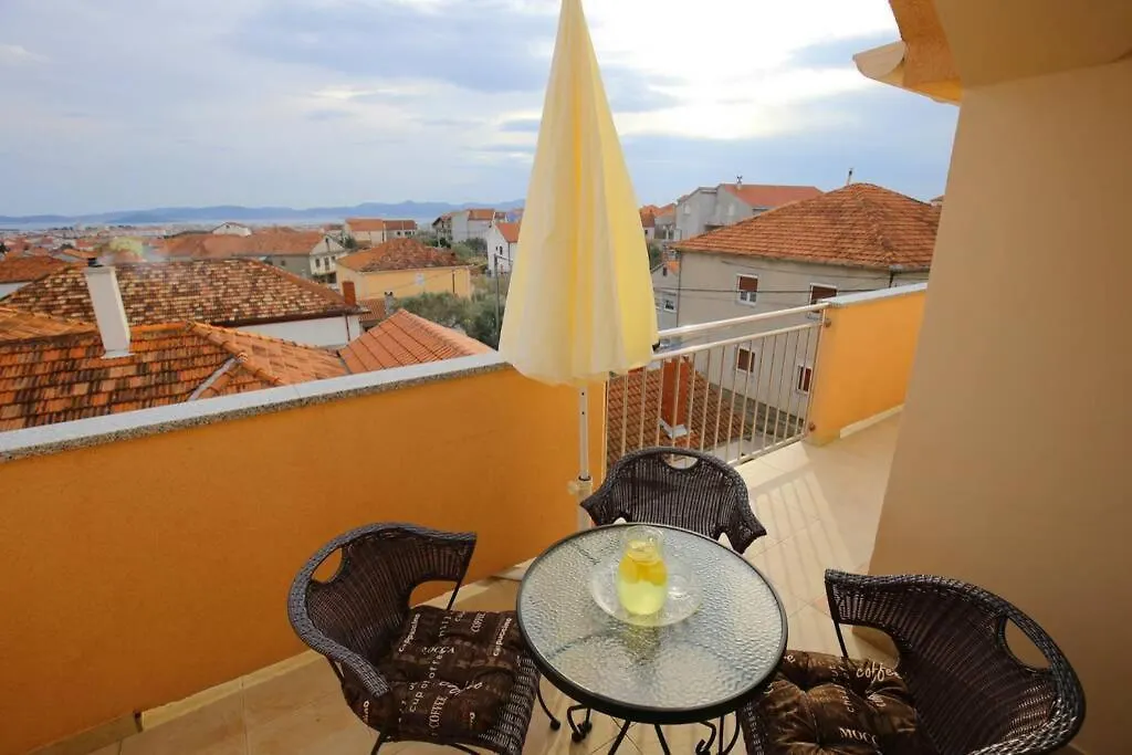 Apartman Lara Zadar 0*,  Croatia